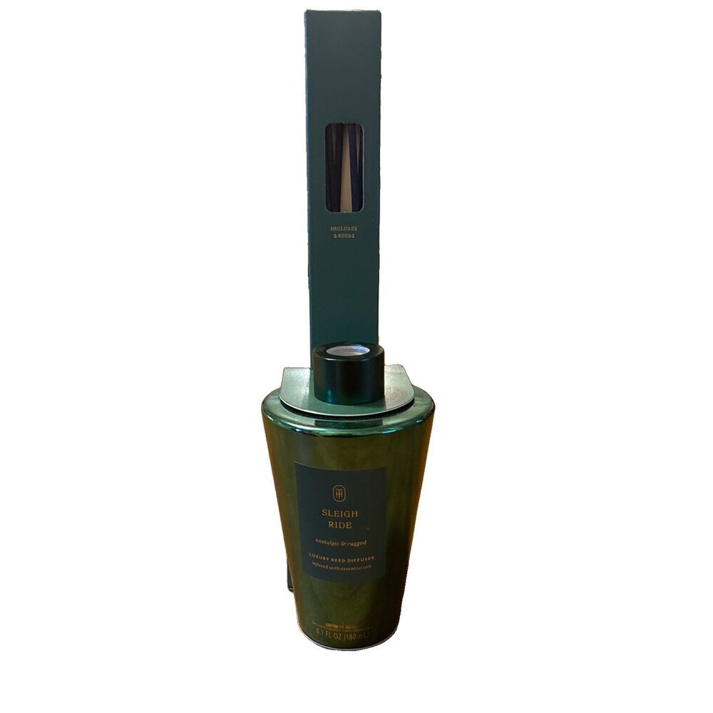 Threshold Sleigh Ride Reed Green Luxury Reed Diffuser with Essential Oils 6oz